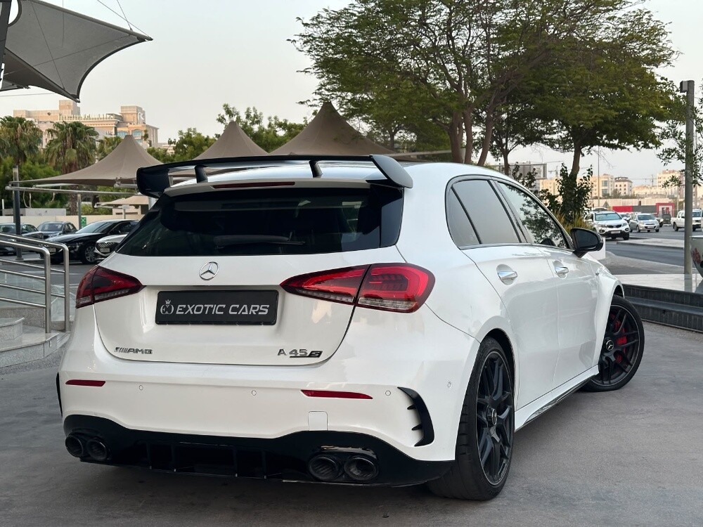 مرسيدس اي 45 اي ام جي 2021 - 22