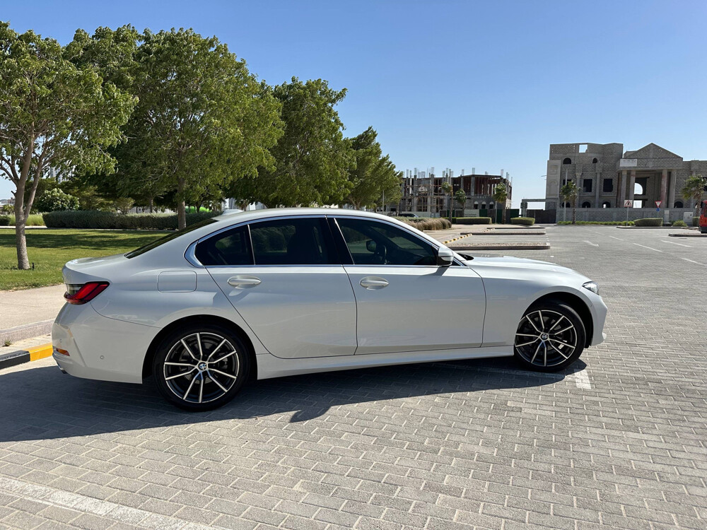 BMW 320i 2023 | 44,000 KM - 5