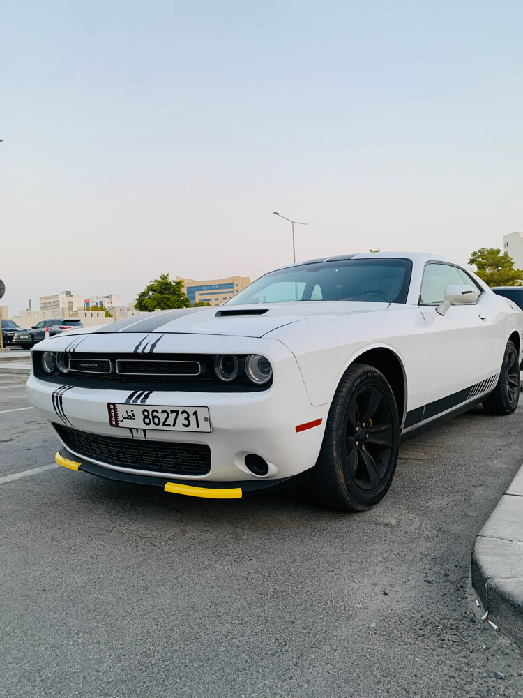 Dodge Challenger V6 2021 SXT Urgent - 1