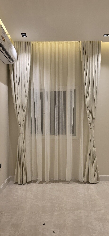 Curtains - 3