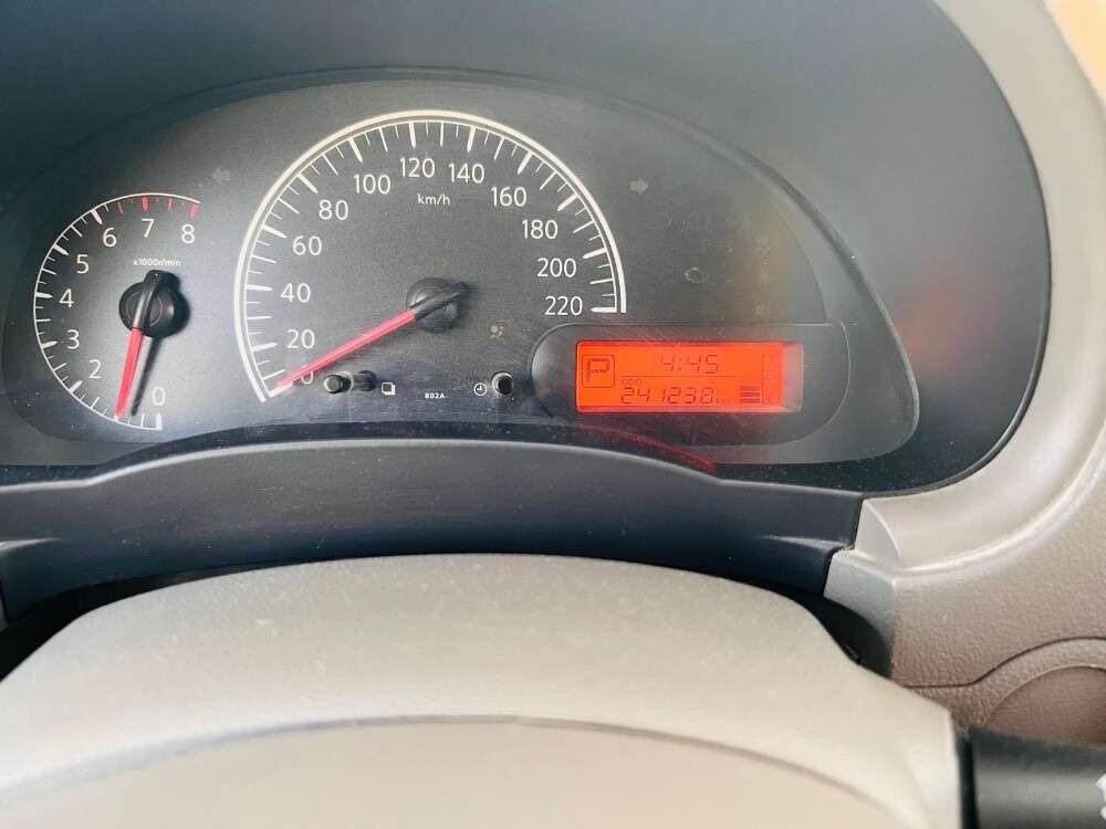 Nissan Sunny - 6