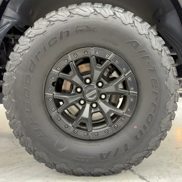 Ford F 150 Raptor 2023 - 4