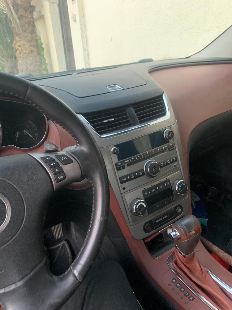 2010 Chevrolet Malibu - 3
