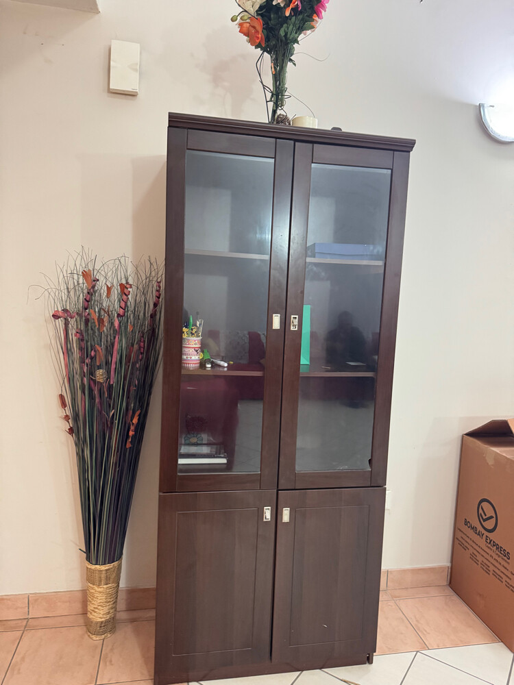 good condition cupboard - 3
