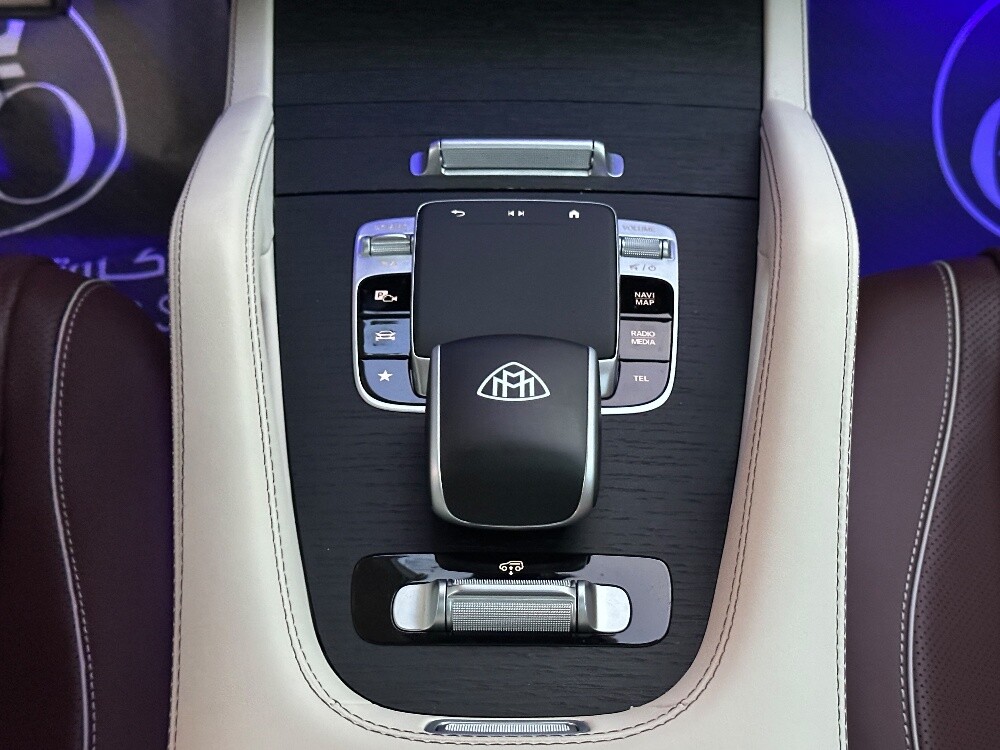 Mercedes GLS 600 Maybach 2024 - 17