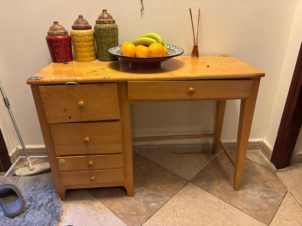 wooden oak desk with chair chair an - 1
