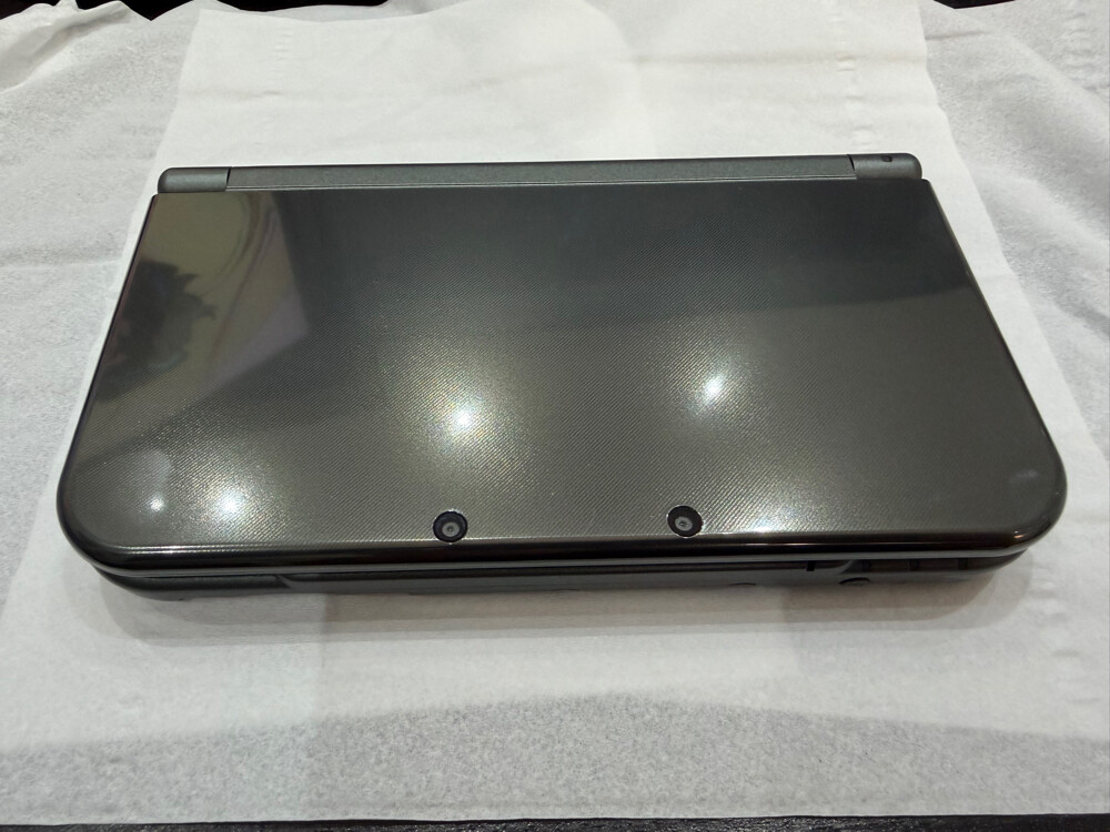 New Nintendo 3DS XL Black Console  - 1