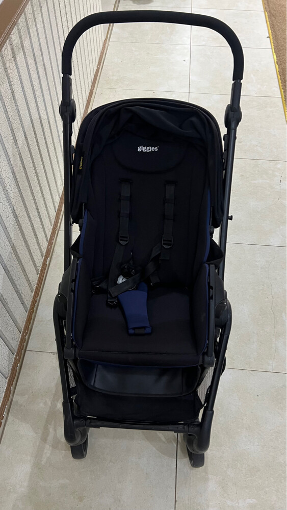 Baby Stroller in Excellent Conditio - 4