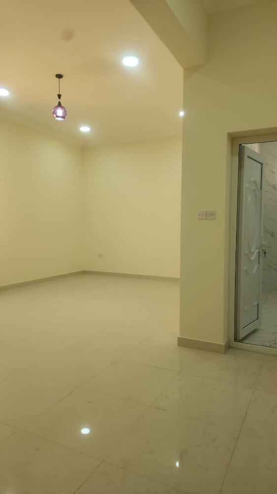 For rent new villa in Al Hilal - 12