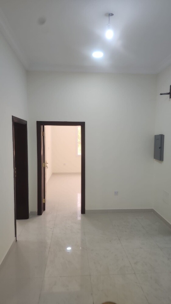 For rent new villa in Al Hilal - 3