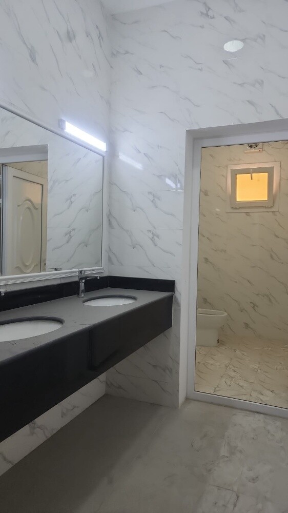 For rent new villa in Al Hilal - 6