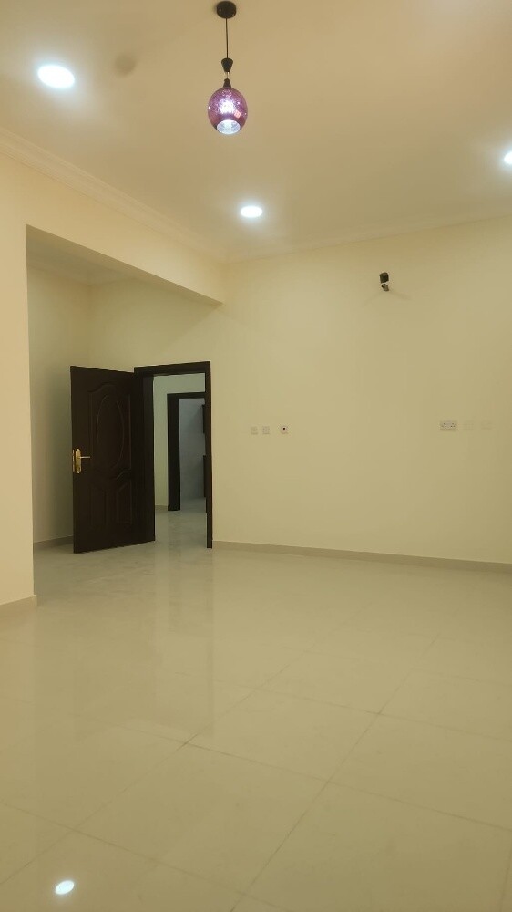 For rent new villa in Al Hilal - 2
