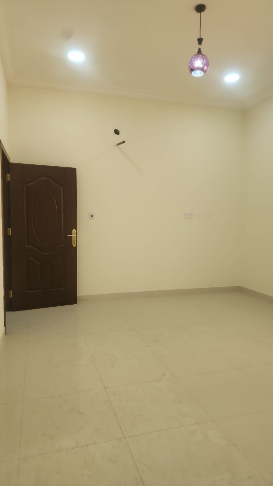 For rent new villa in Al Hilal - 17