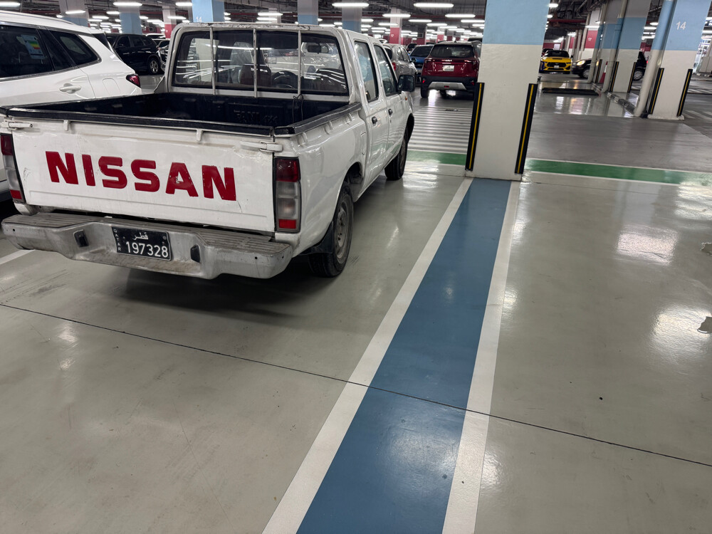 Nissan Pick Up - 4