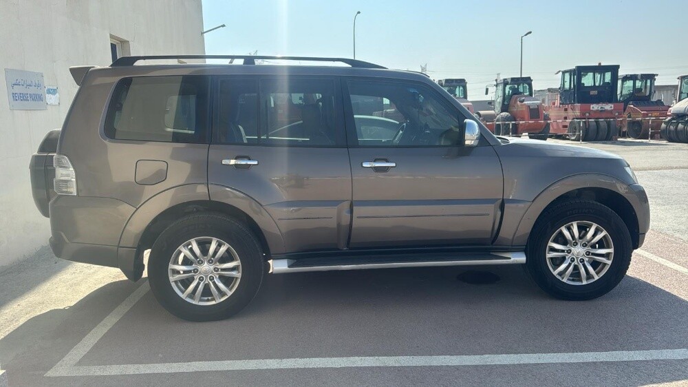 perfect pajero - 1