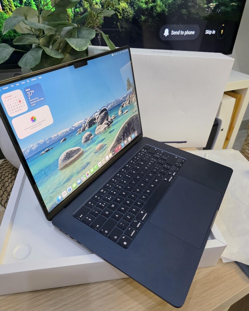 15" Macbook Air M2 8/256Gb Midnight - 1
