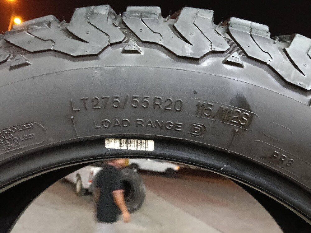 275/55/R20.Bfgoodrich brand - 5