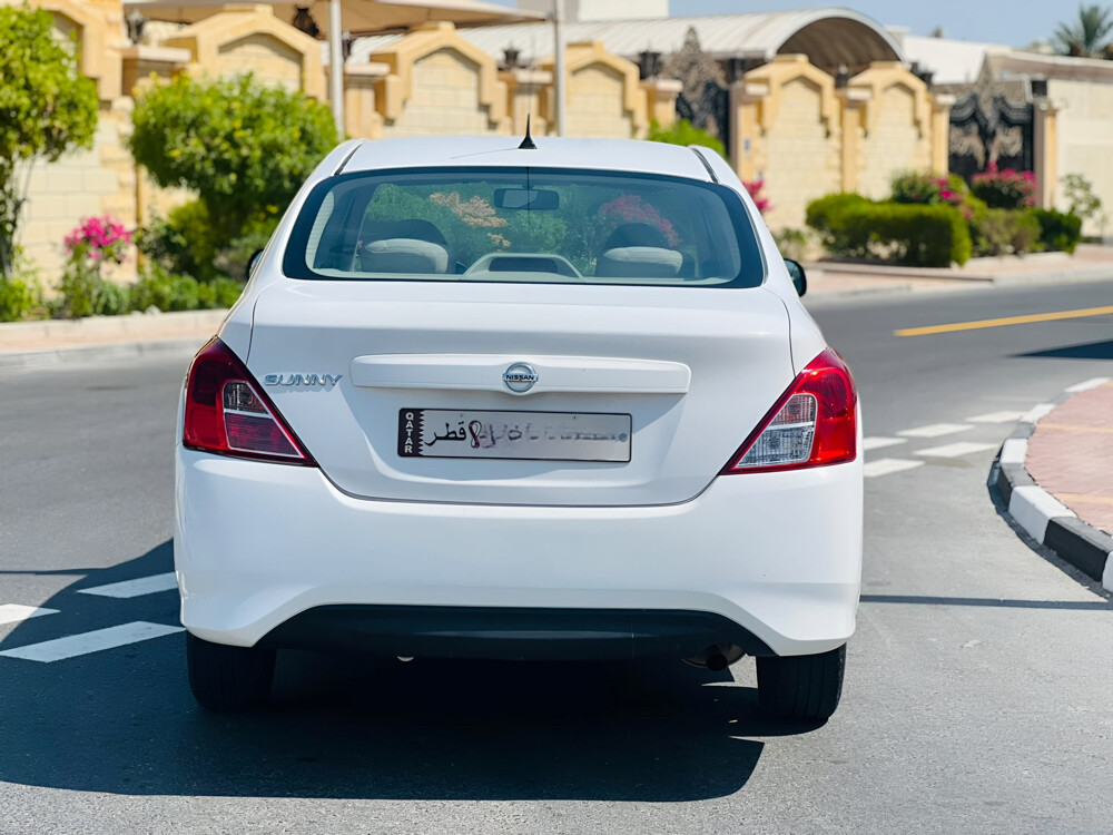 NISSAN SUNNY 2023 - 6