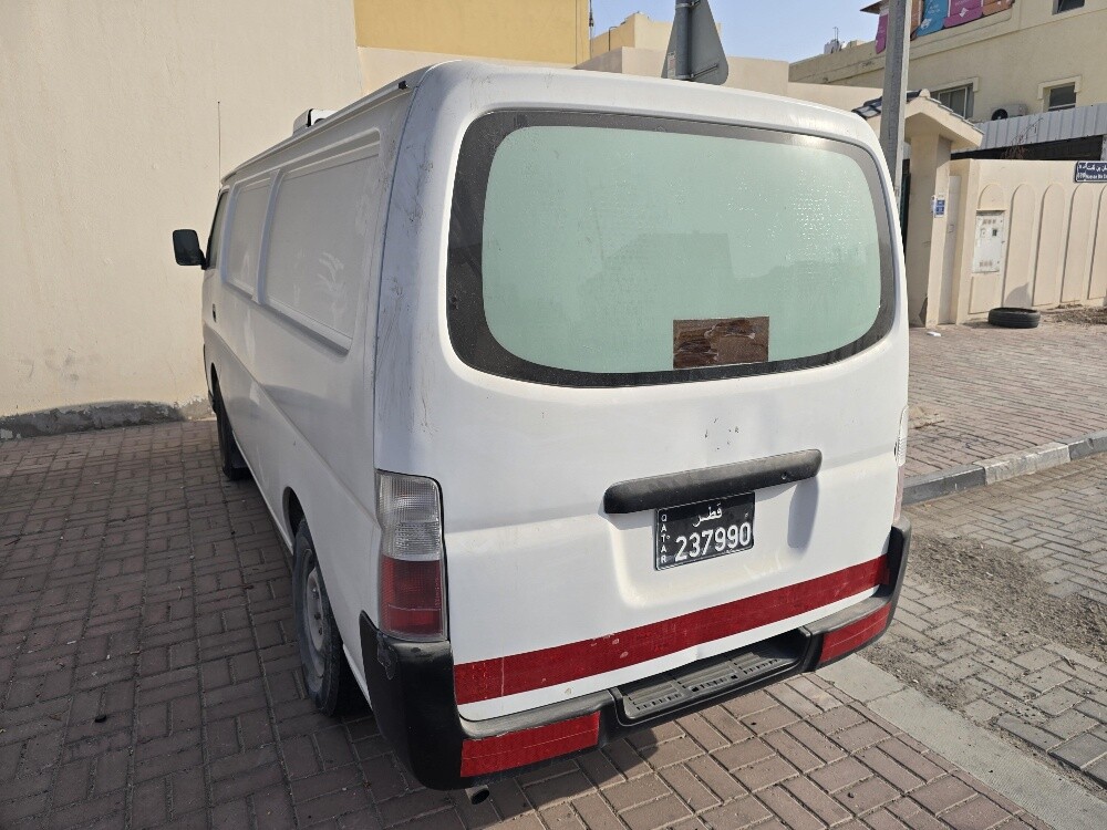 Nissan urvan refrigerator - 5