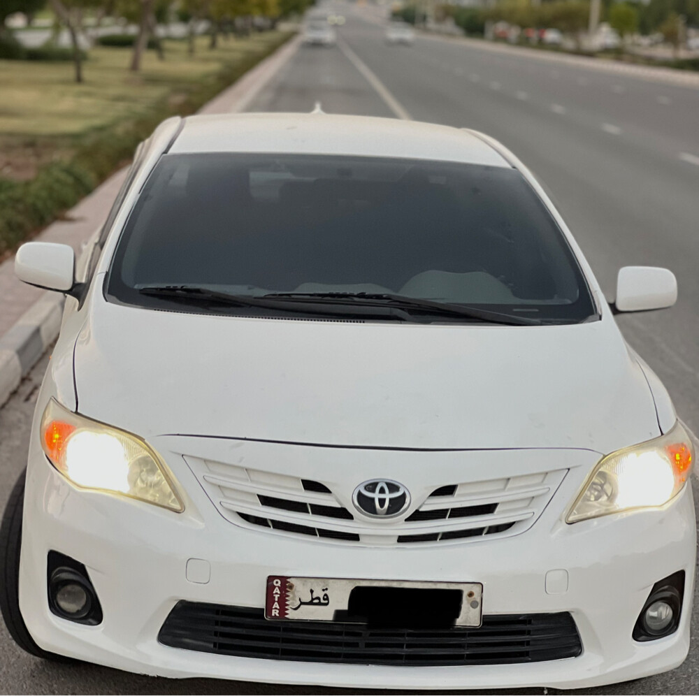 Toyota Corolla 2012 GLi - 8