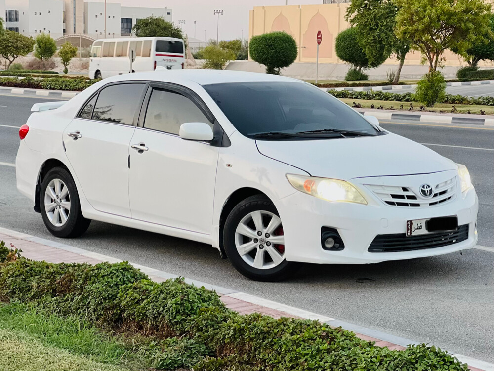 Toyota Corolla 2012 GLi - 4