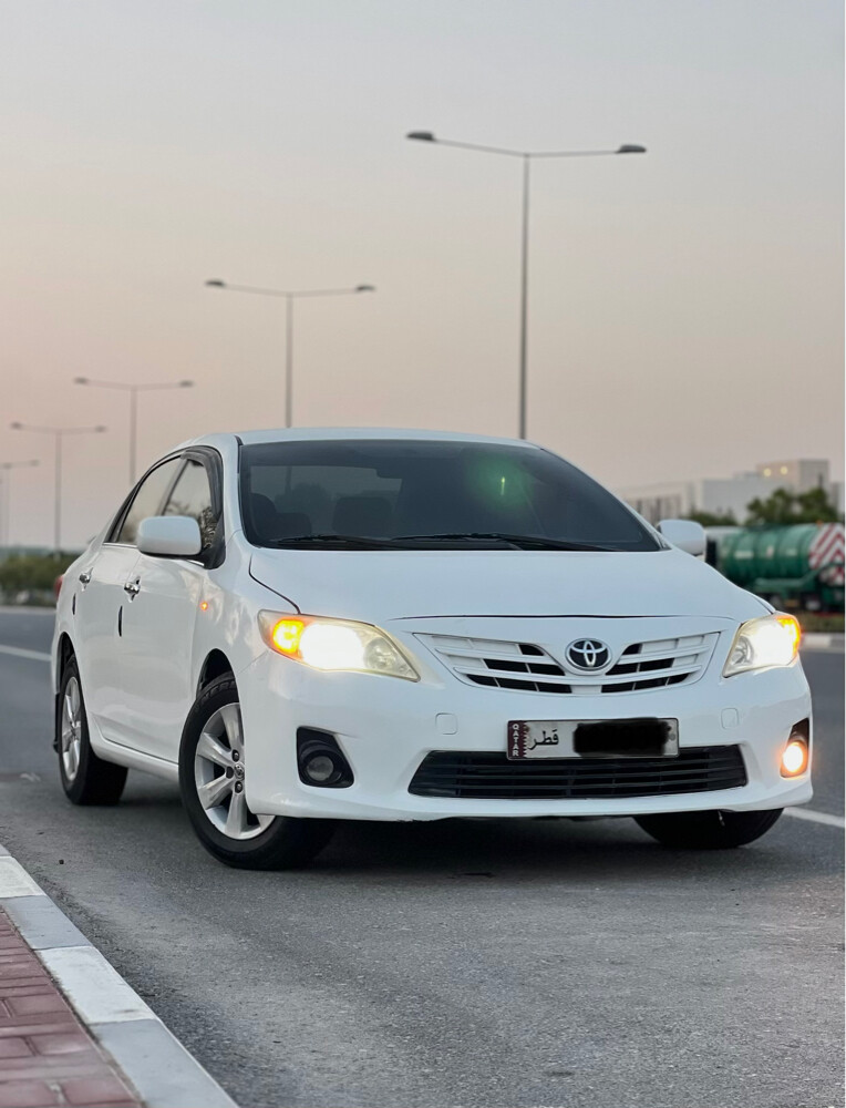 Toyota Corolla 2012 GLi - 2