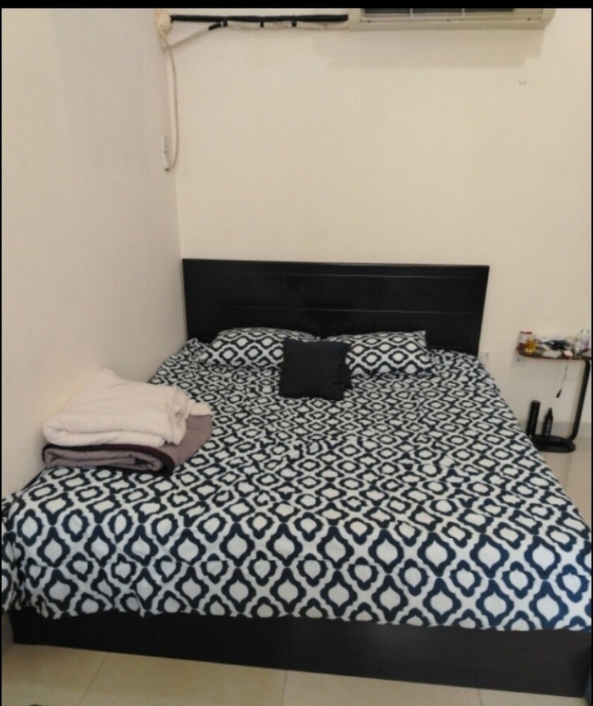 closet and bed 200/200 - 4