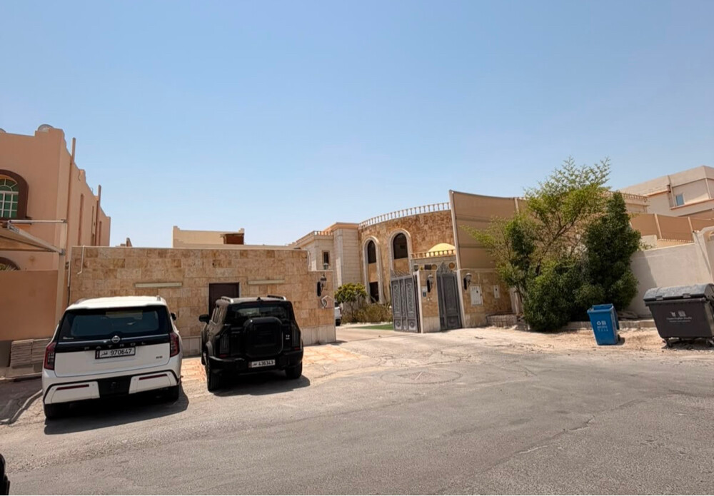 مجمع فلل صغير للبيع في المطار - 4