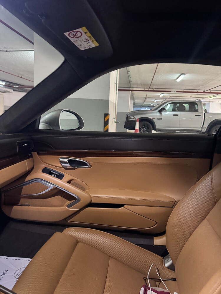 Porsche 911 Turbo S - 12