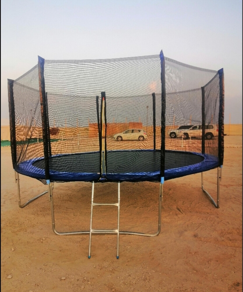 Trampoline 8 feet - 8