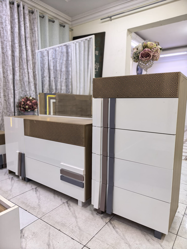 Midas branded full bedroom set  - 7