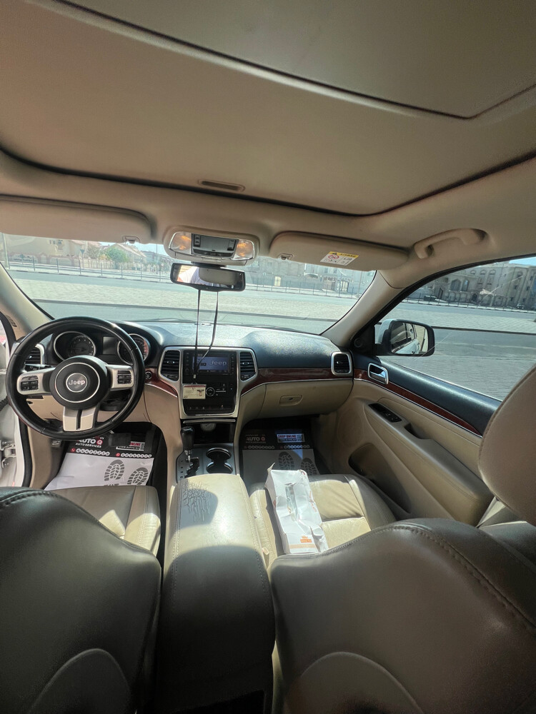 jeep grand Cherokee limited 2013 - 2