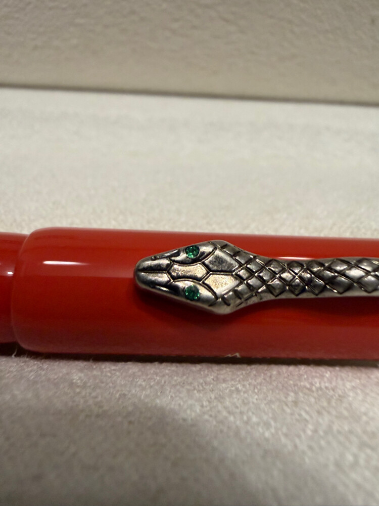 Montblanc Heritage Collection Rouge - 2