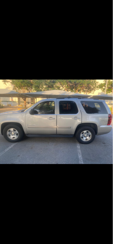 Chevy Tahoe 2009 2WD - 7