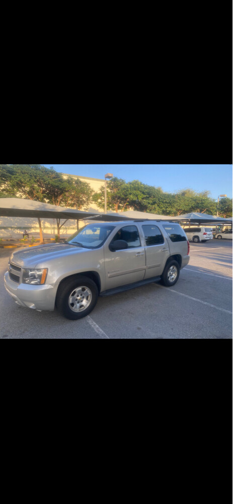 Chevy Tahoe 2009 2WD - 4