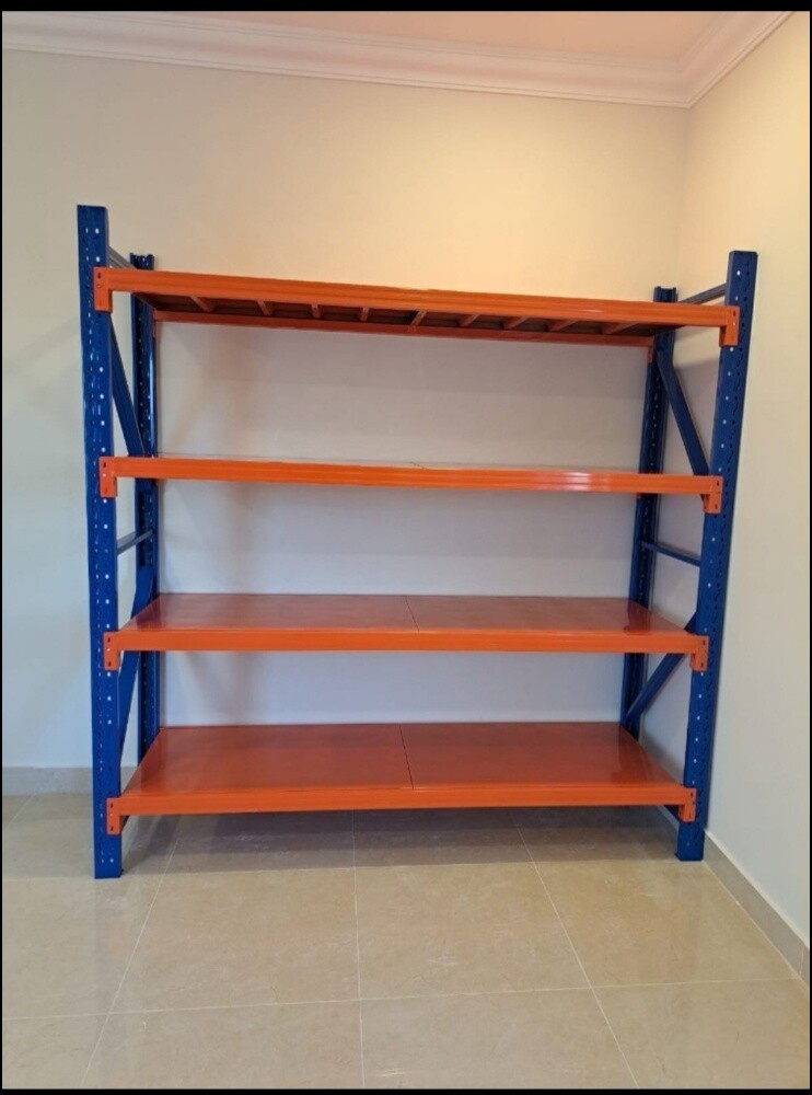 Iran rack heavy shelves available - 1