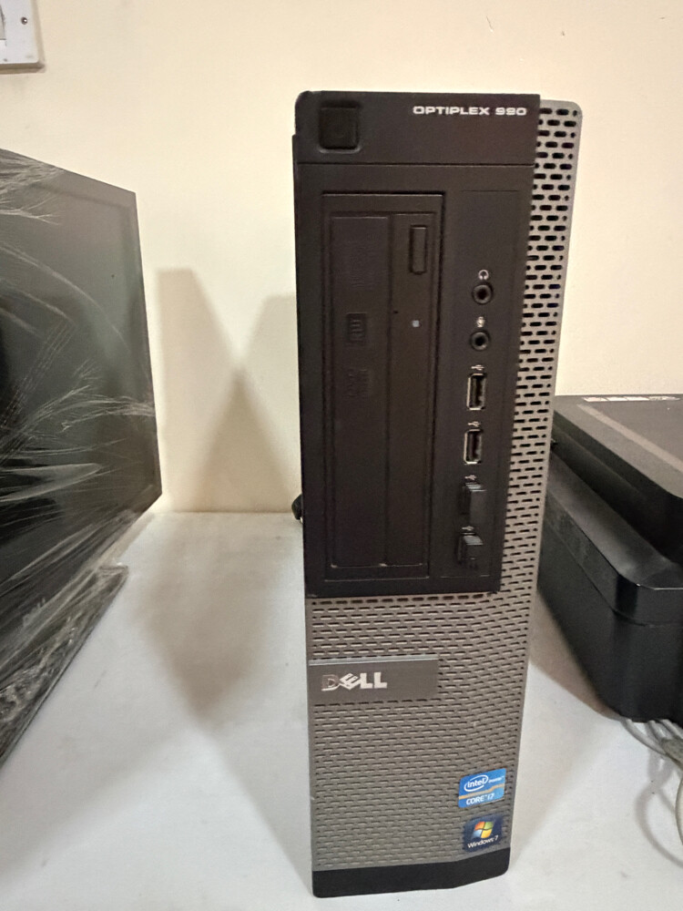 Dell desk top - 3
