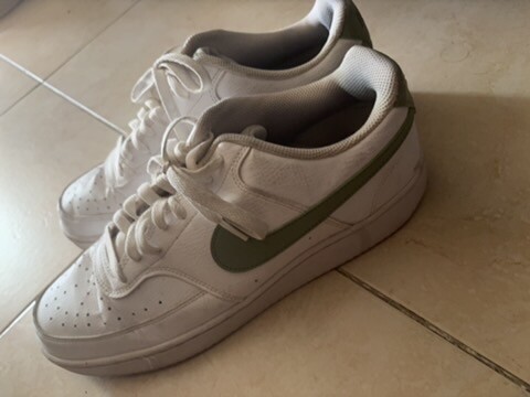 Nike airforce shoes for 100qr only - 1