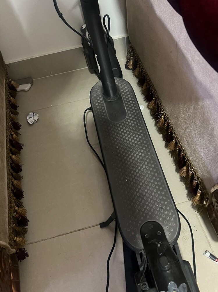 سكوتر ناقصه بطاريه - 1