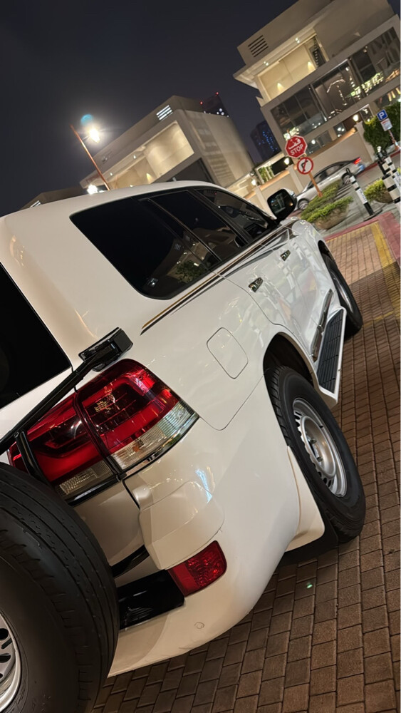 Toyota Land Cruiser GX-R 2018 - 5