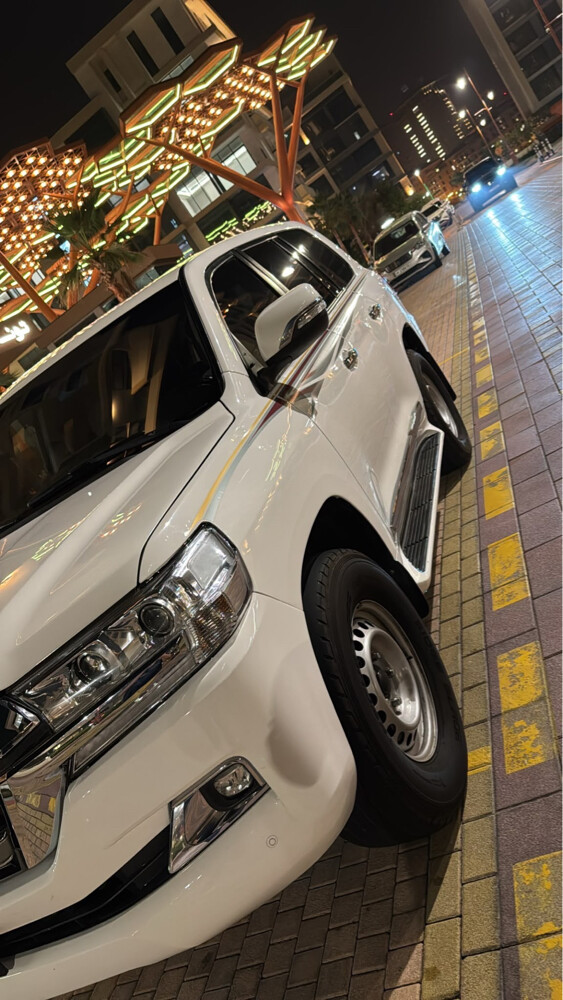 Toyota Land Cruiser GX-R 2018 - 2