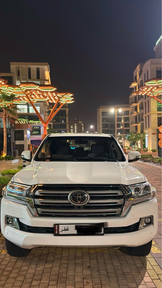 Toyota Land Cruiser GX-R 2018 - 4