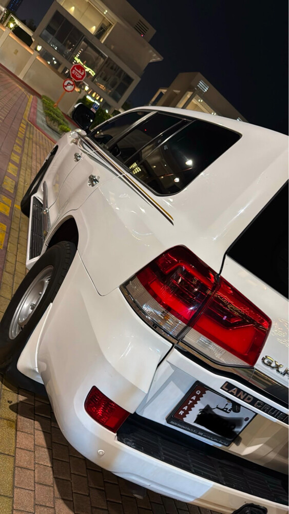 Toyota Land Cruiser GX-R 2018 - 6