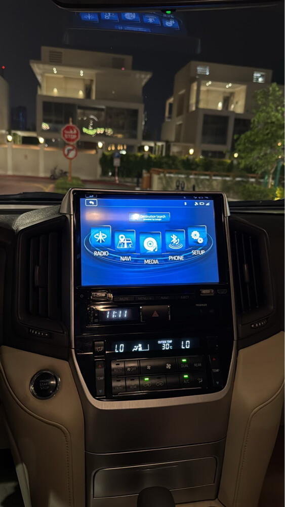 Toyota Land Cruiser GX-R 2018 - 9