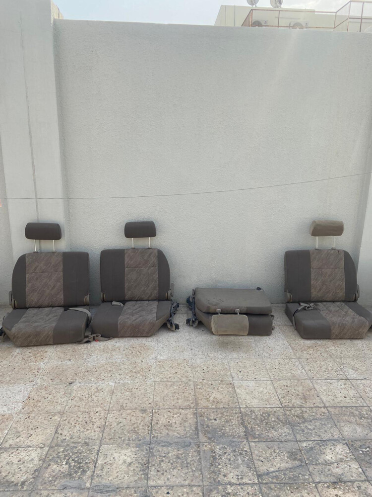 seat  - 4