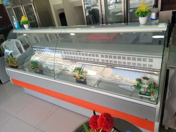 Meat cutter & fridge - 1