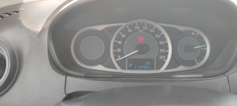 Ford.figo - 11