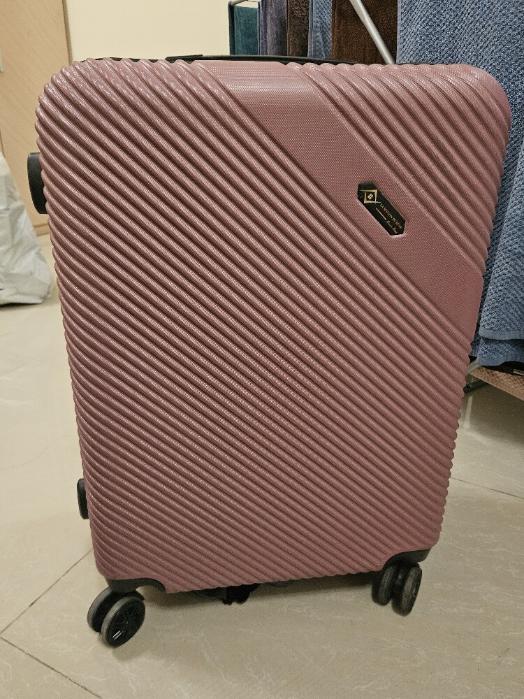 24 inch (66 cm - 18wide- 12 deep) - 1