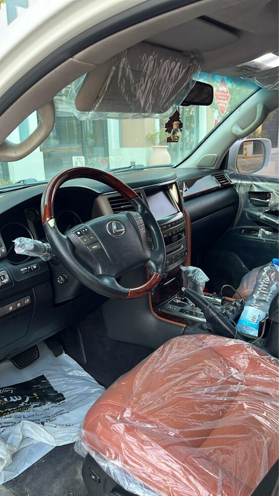 for sale Lexus - 5