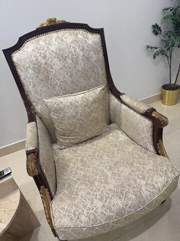 9 chairs for sale - 1